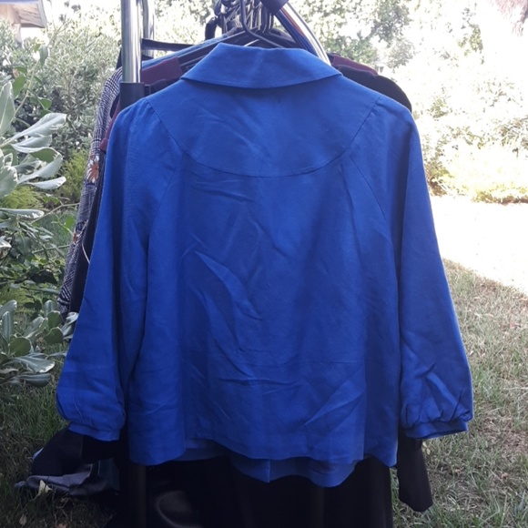 Chadwicks Blue Blazer Button-down size 12 - Picture 3 of 4